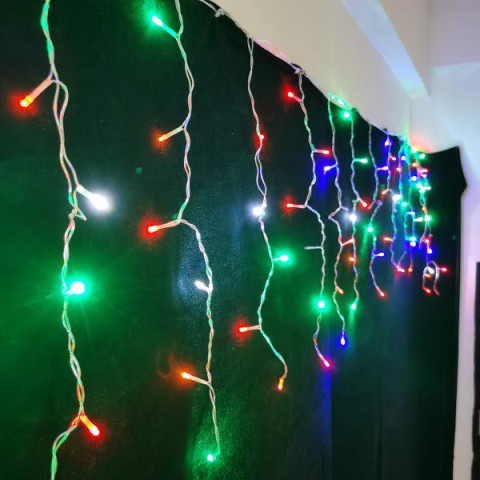 Гірлянда світлодіодна бахрома Novogod‘ko, 83 LED, багатокольорова, 3*0,6 м, мерехтіння (973778) арт: 973778-tp