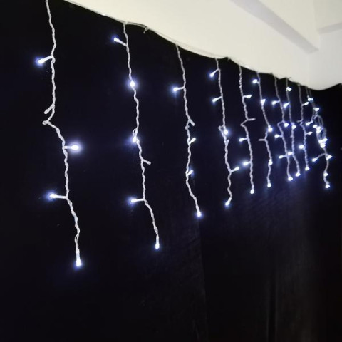 Гірлянда світлодіодна бахрома Novogod‘ko, 83 LED, холодний білий, 3*0,6 м, мерехтіння (973779) арт: 973779-tp