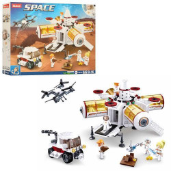 Конструктор SLUBAN космічна станція-база, фігурки, 642дет., в кор. 47,5*38*8см  арт: M38-B0739