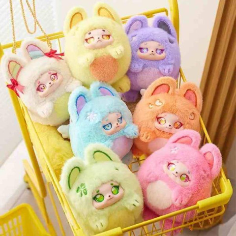 М'яка іграшка Акун сюрприз сумочка на блискавці, на ланцюжку, в кор. 20*15*13см арт: TZL1