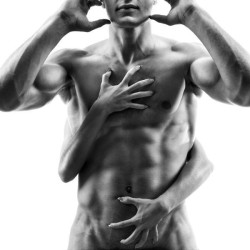 Алмазна мозаїка, на підрамнику "Екстаз дотику" 30*40см, в кор. 31*41*2,5см, ТМ Dreamtoys арт: S20401