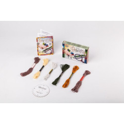 Изготовление браслетов Фенечки из мулине, в коробке 13,5х9х2,5см, Danko Toys (FIM-01-07) 